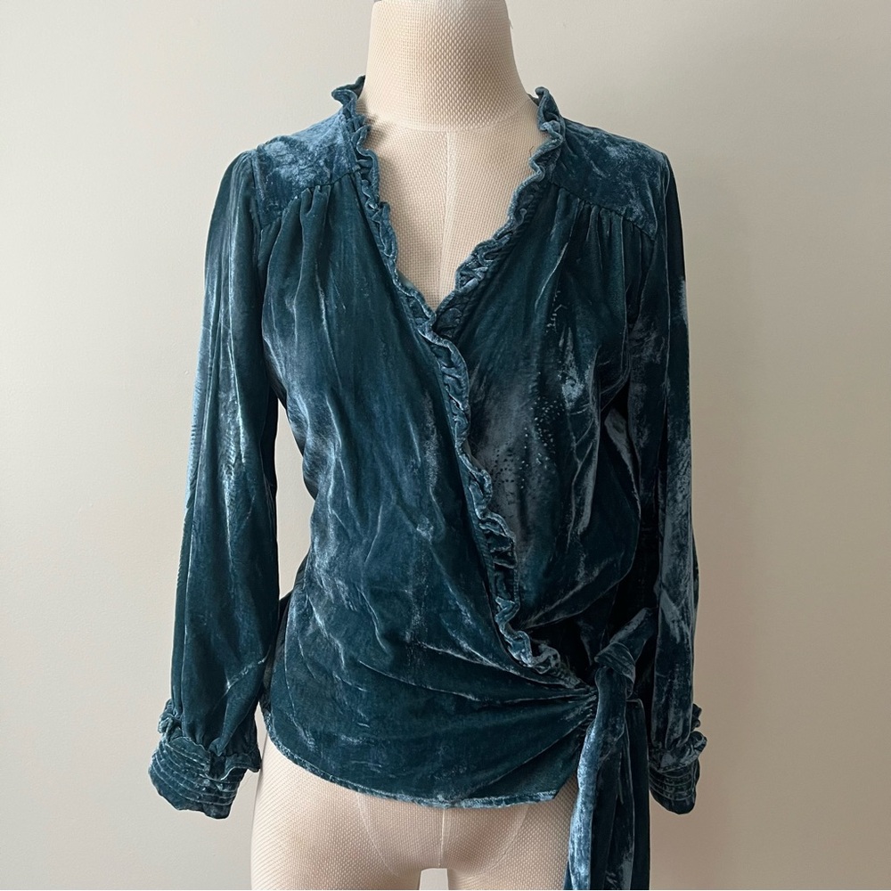 Anthropologie Trovata Birds of Paradise Velvet Wrap Top XS Ruffles Victorian